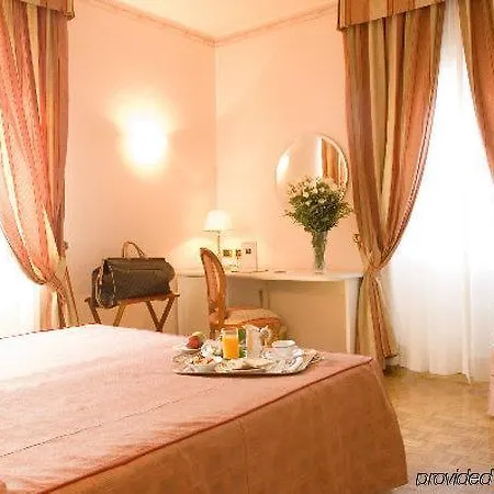 Terme 4* Σιρμιόνε