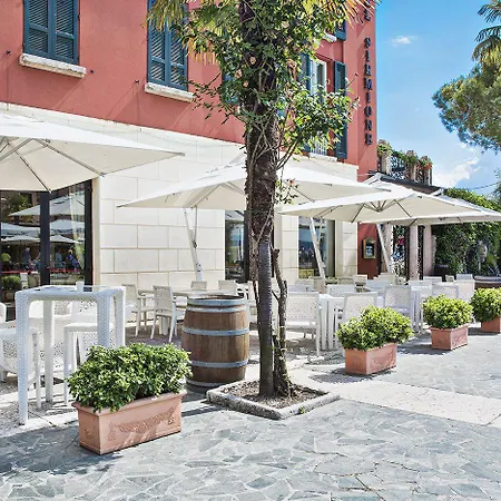 Terme Ξενοδοχείο Σιρμιόνε